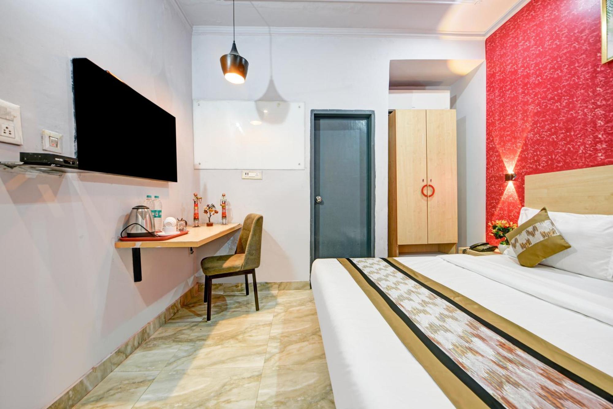 Royal Spark Inn1 - Medicity Gurugram, Near Medanta Hospital Gurgaon Exterior foto